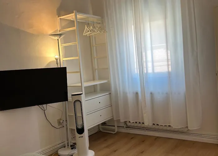 Ripa Grande Apartament *